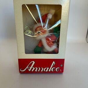 Annalee Santa Ornament with Green Mittens